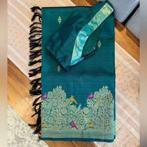 Stunning Teal Silk Saree w/ Bird Motif- NWT from India